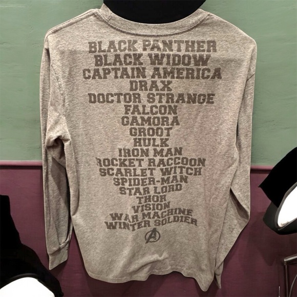 Gray Avengers Long Sleeve Shirt MEDIUM - Picture 2 of 5